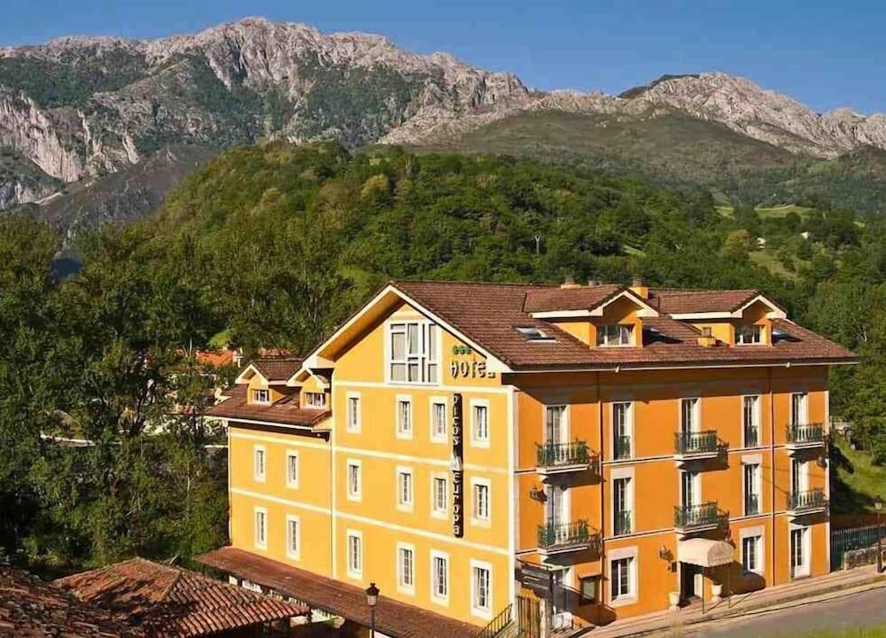 Hotel Picos De Europa Arenas De Cabrales Exteriér fotografie